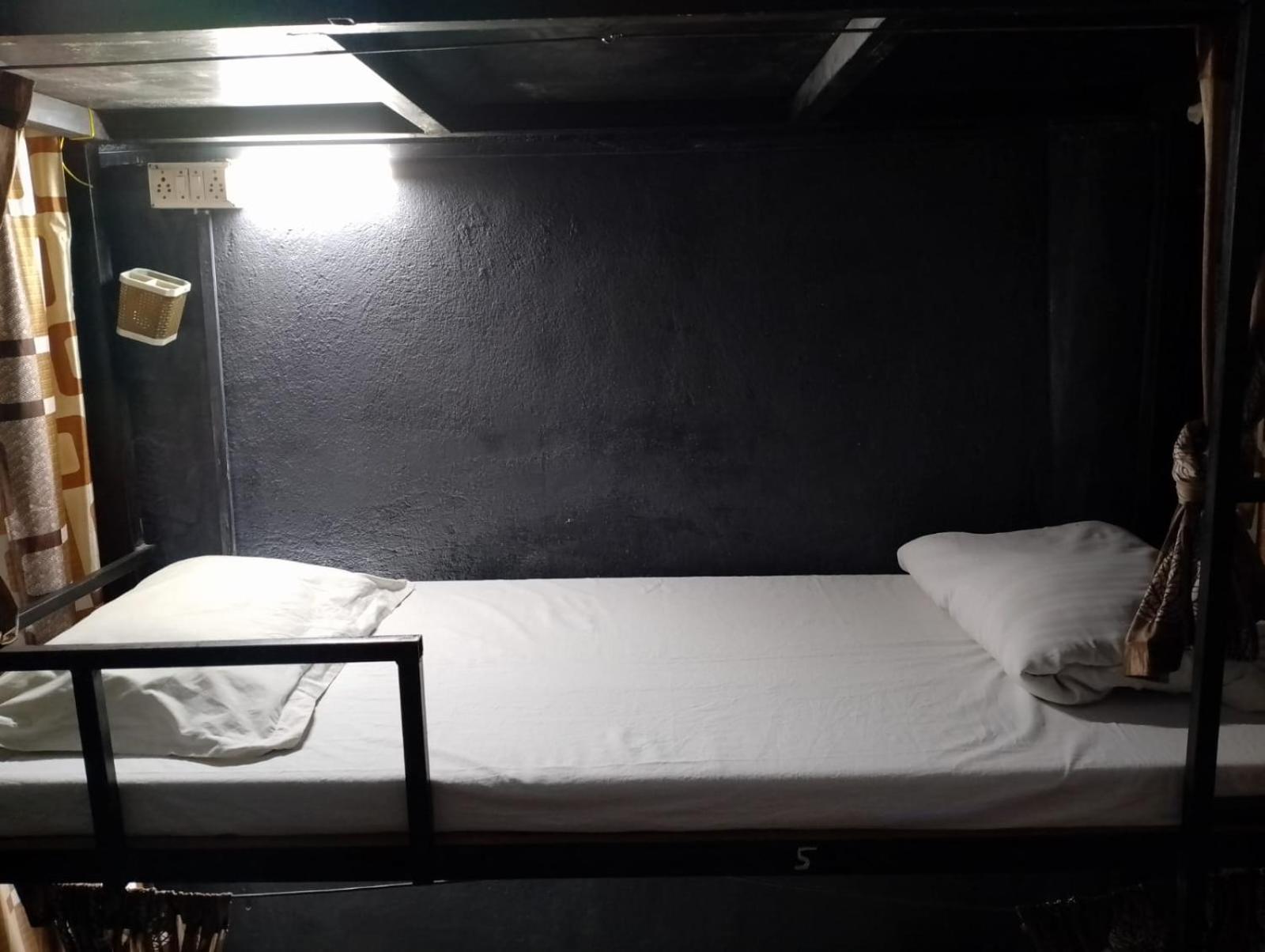 Bapuji Dormitory Hostel Bombay Esterno foto